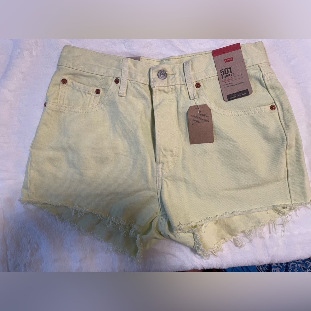 NWT Levi's Women's Bright Yellow 501 Jean Shorts